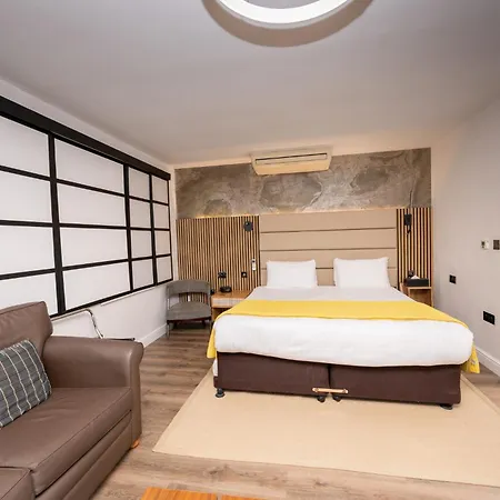 The Studley Hotel 4*
