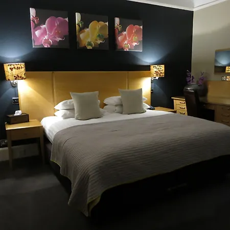 The Studley 4*