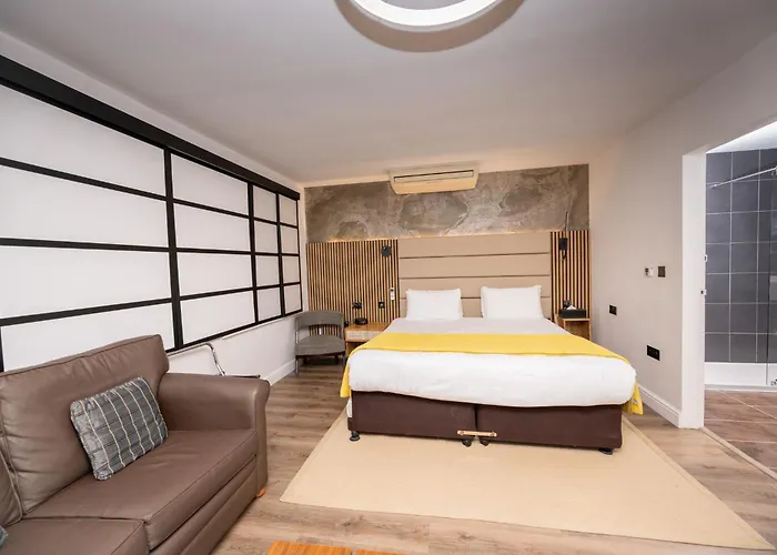 The Studley Hotel 4*