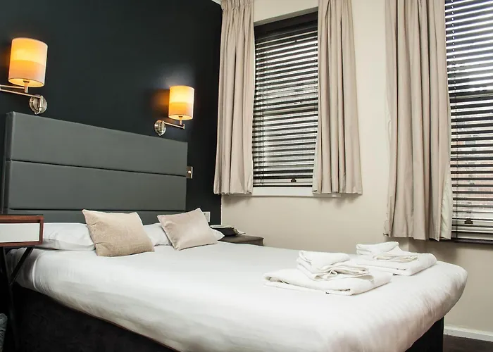 Hotel The Studley 4*