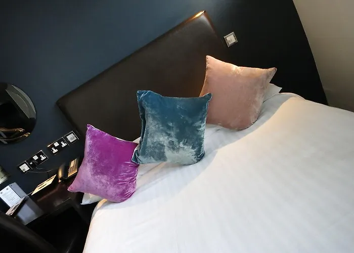 斯塔德利酒店 4*