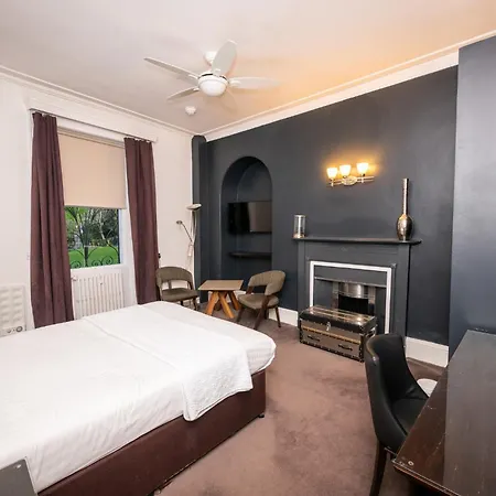 Hotel The Studley 4*