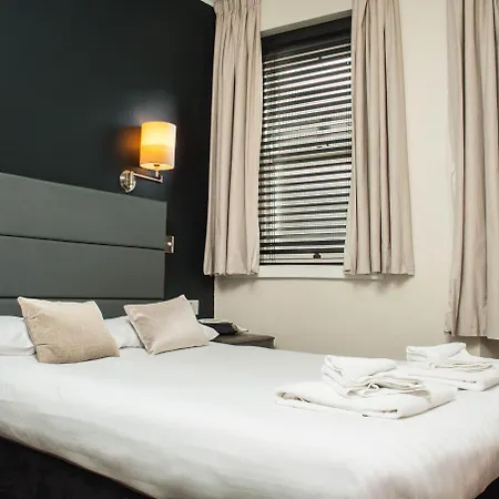 Hotel The Studley 4*