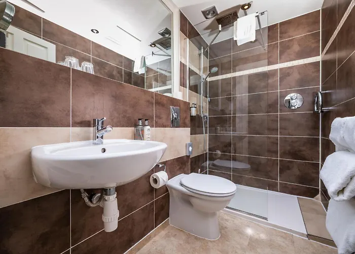 Hotel The Studley 4*