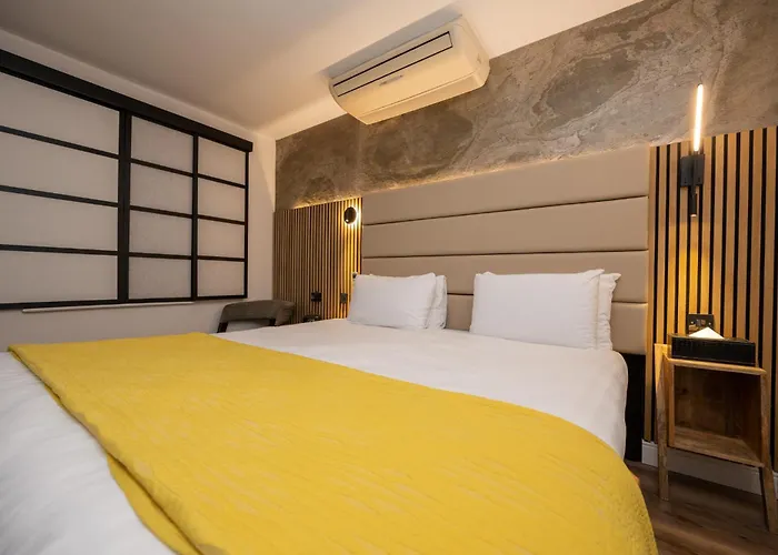 Hotel The Studley 4*