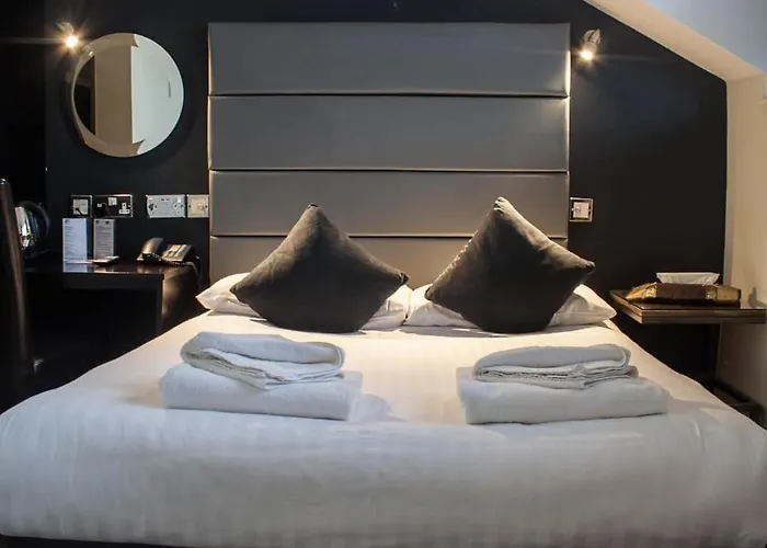 Hotel The Studley 4*